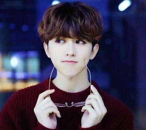 蔡徐坤的老粉爆料视频,那些年我们一起追的偶像幕后故事 第3张 蔡徐坤的老粉爆料视频,那些年我们一起追的偶像幕后故事 第3张